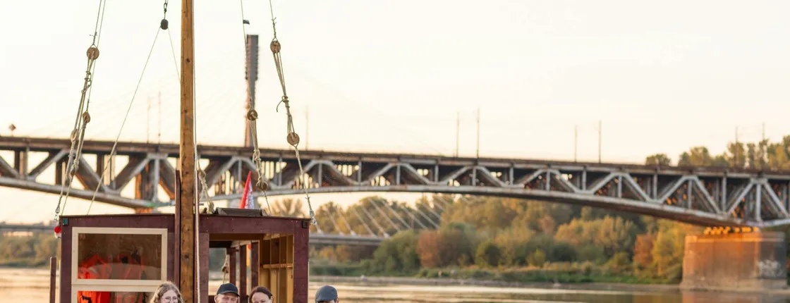 Traditional wooden ship cruise on the Vistula with Polish food tasting