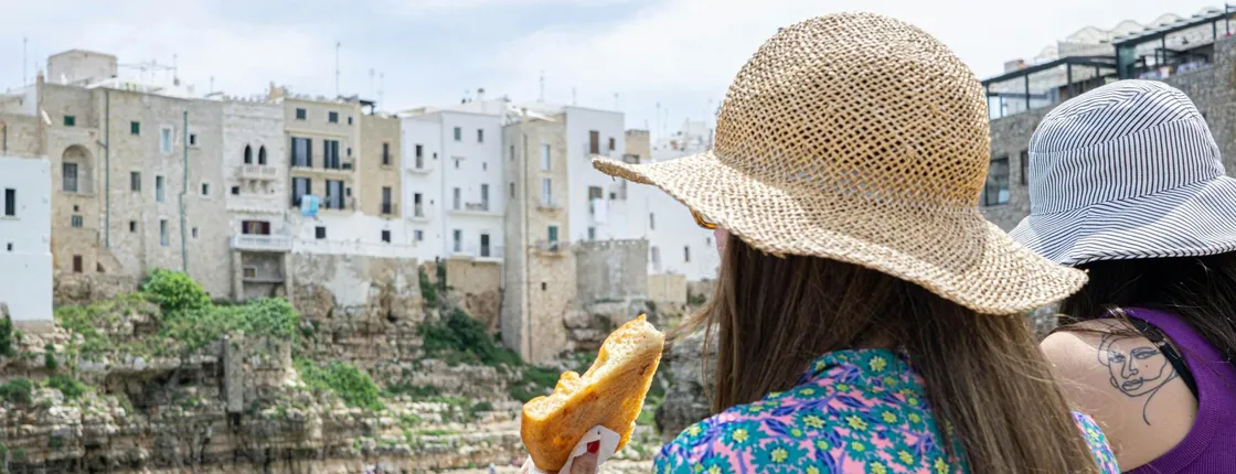 Street Food Tour in Polignano a Mare
