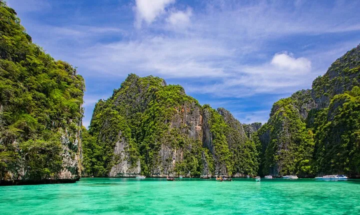 Phi Phi 4 Islands Snorkeling Tour By Speedboat From Phuket
