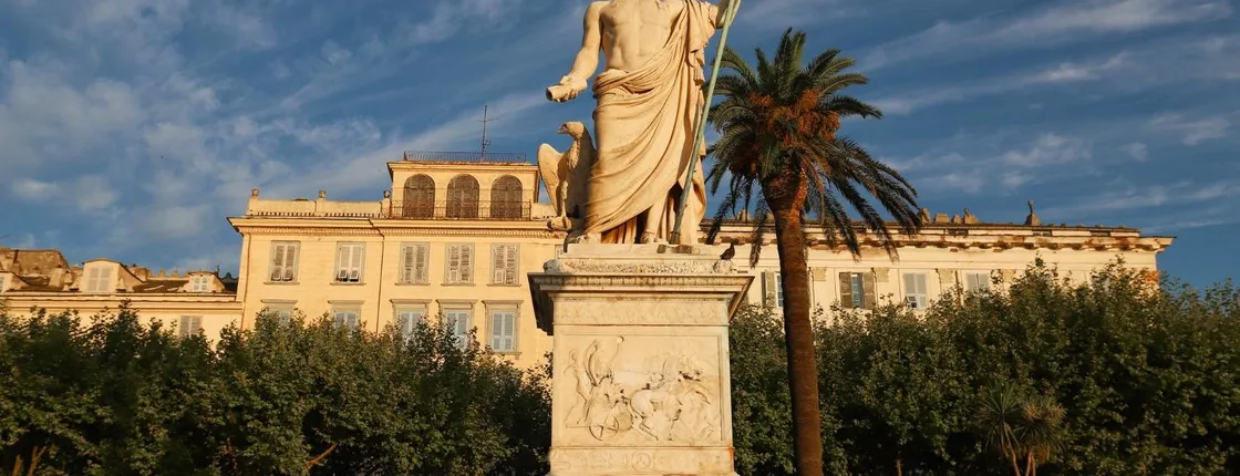 Bastia 2-hour introductory walking tour with a local