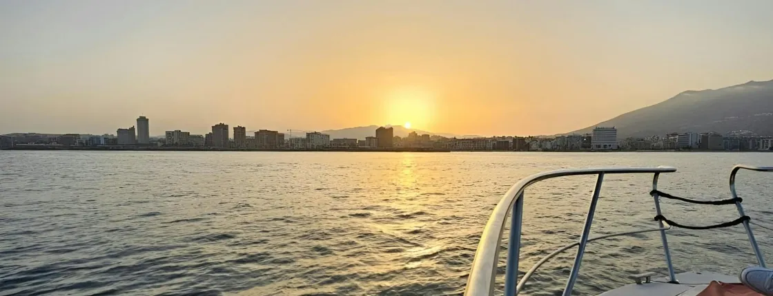 Sunset boat tour with complimentary drink in Fuengirola