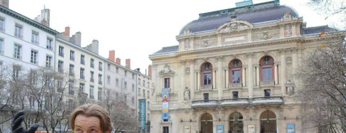 Guided crime history walking tour in Lyon Presqu'île