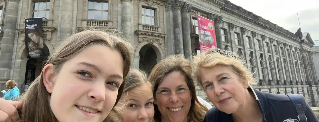 Life in Nazi Germany exploration game and tour in Berlin