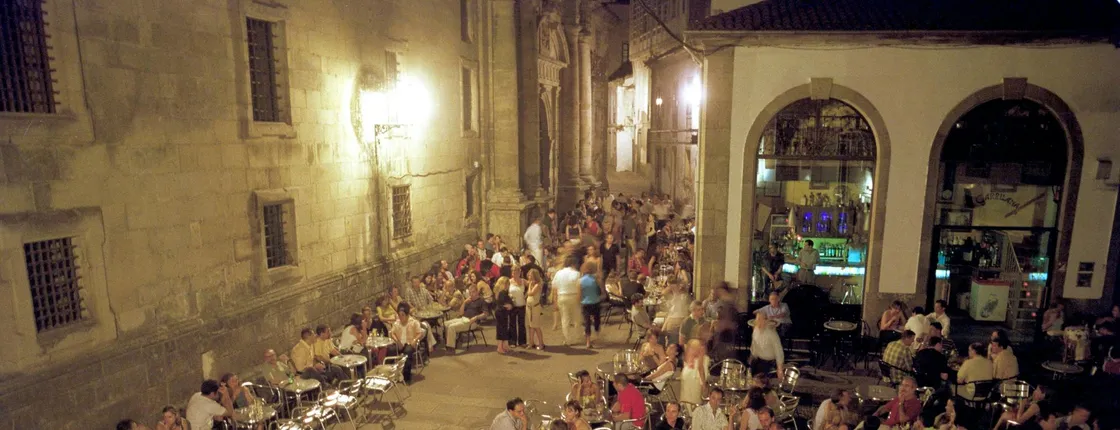 Essential Santiago de Compostela Tour With Tasting