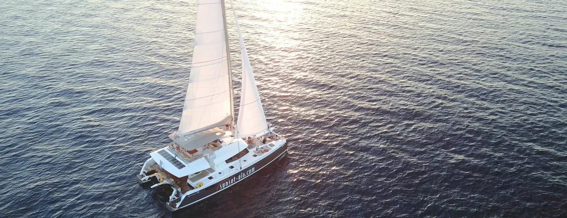 Luxury Sunset Sailing Cruise with BBQ, Cocktails and Hotel Transfers