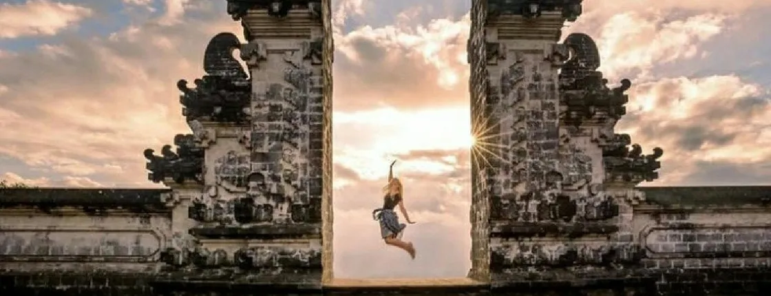 Bali Private Tour with Lempuyang Temple, Tirta Gangga and Tukad Cepung Waterfall