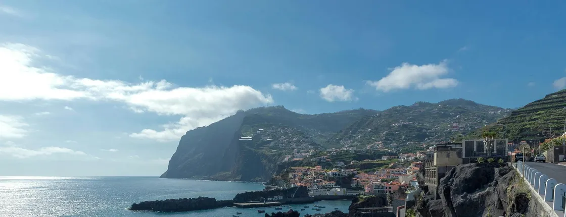 Camara de Lobos & Faja dos Padres Tukxi Tour