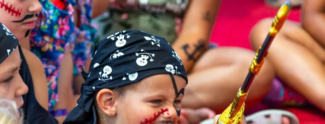 Family fun afternoon cruise with pirate theme