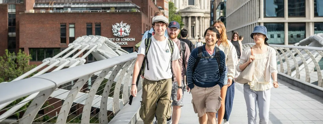 London Top Sights Walking Tour with Visit to St Paul's Cathedral