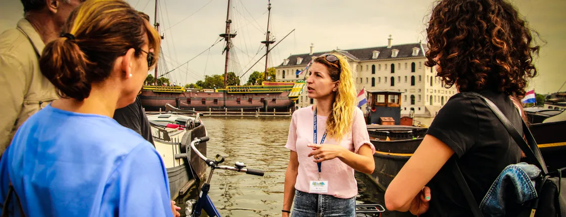 Two and a half hour Amsterdam bike tour