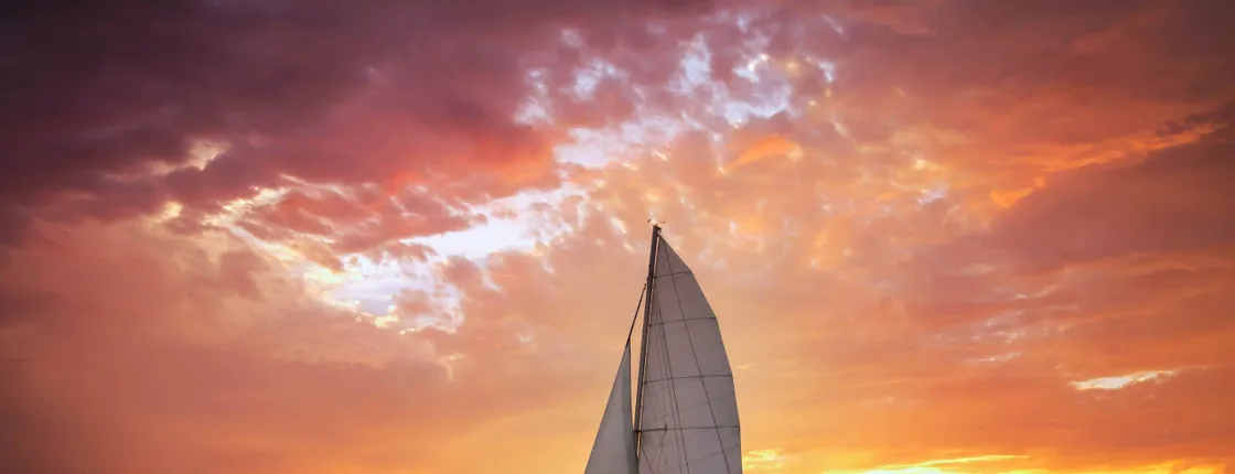Luxury Sunset Sailing Cancun