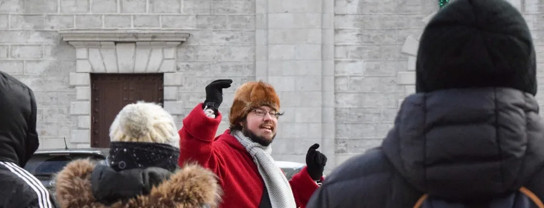 Old Quebec winter walking tour