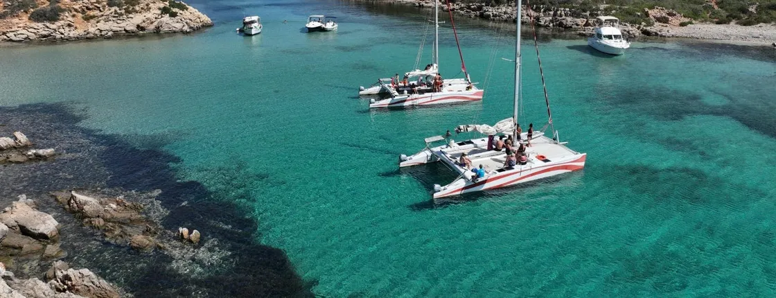 Exclusive catamaran tour along North Menorca's coast
