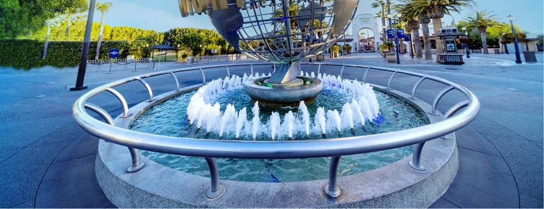 Universal Studios Hollywood with shuttle and Celebrity Homes tour