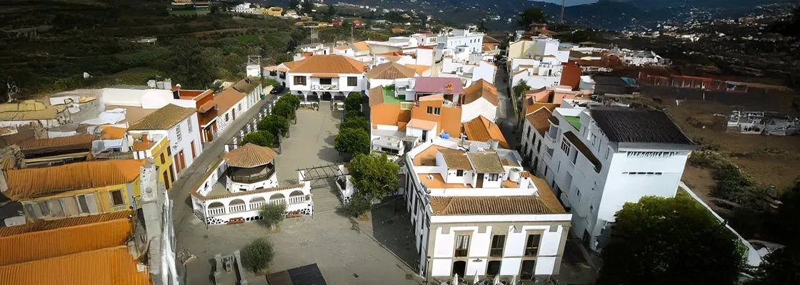Sunday market tour in Santa Brígida, San Mateo and Teror