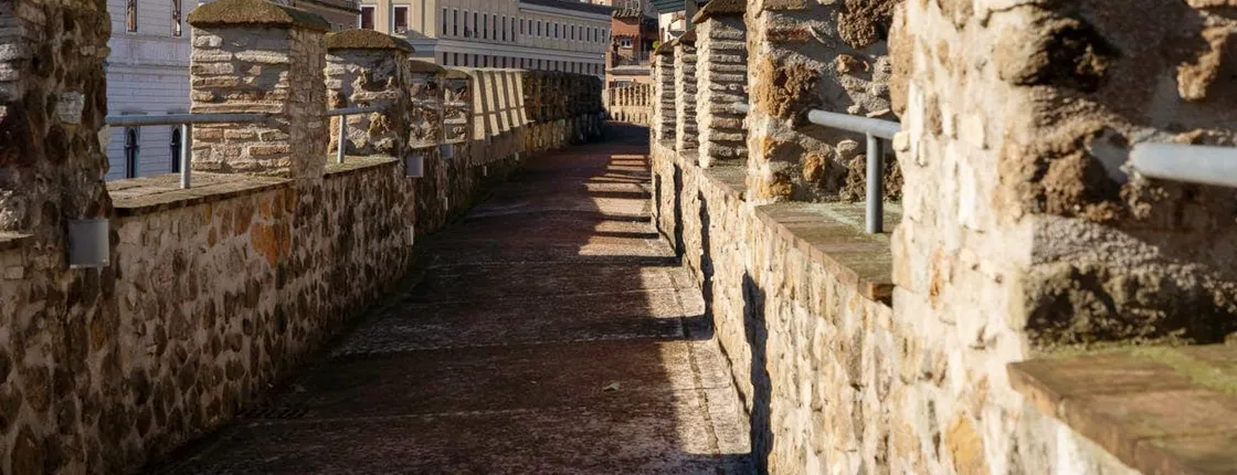 Castel Sant'Angelo small-group tour with Passetto di Borgo access