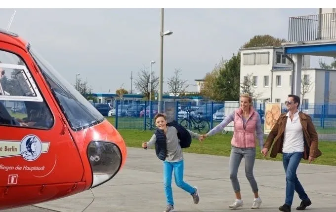 Berlin helicopter sightseeing tour from Strausberg