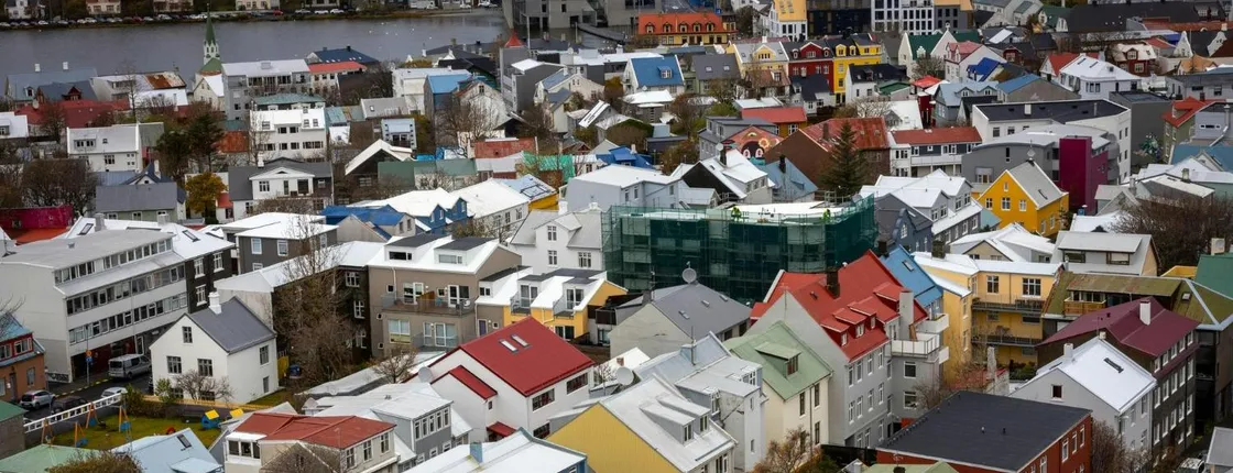 Tour of Reykjavik's instagrammable spots with a local