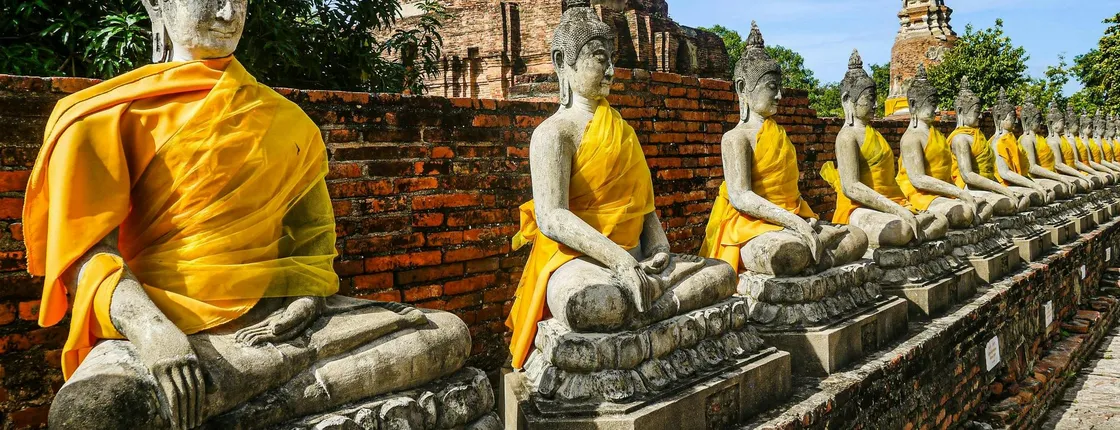 Thailand day trip with railway and floating markets and Ayutthaya
