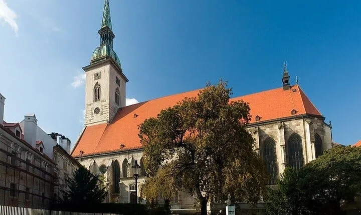 Bratislava's old town self-guided audio tour
