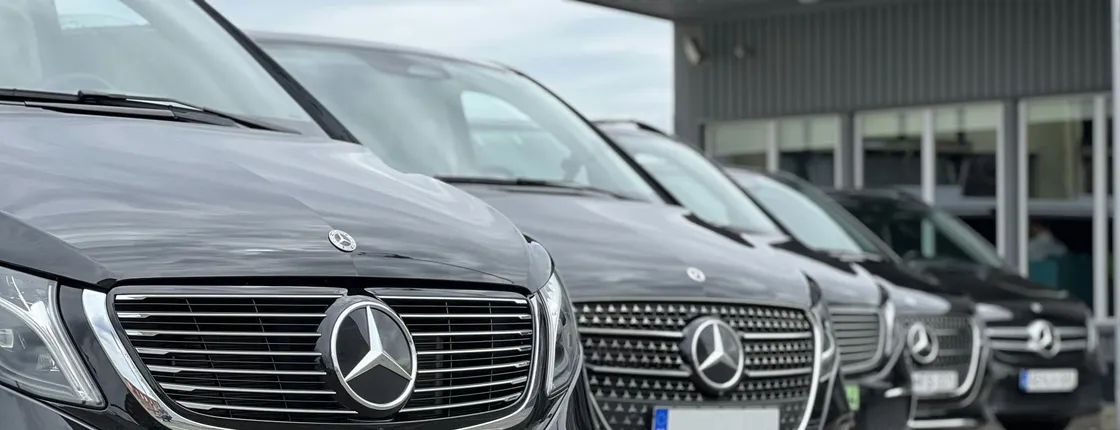 Private transfer between Ferenc Liszt airport and Budapest