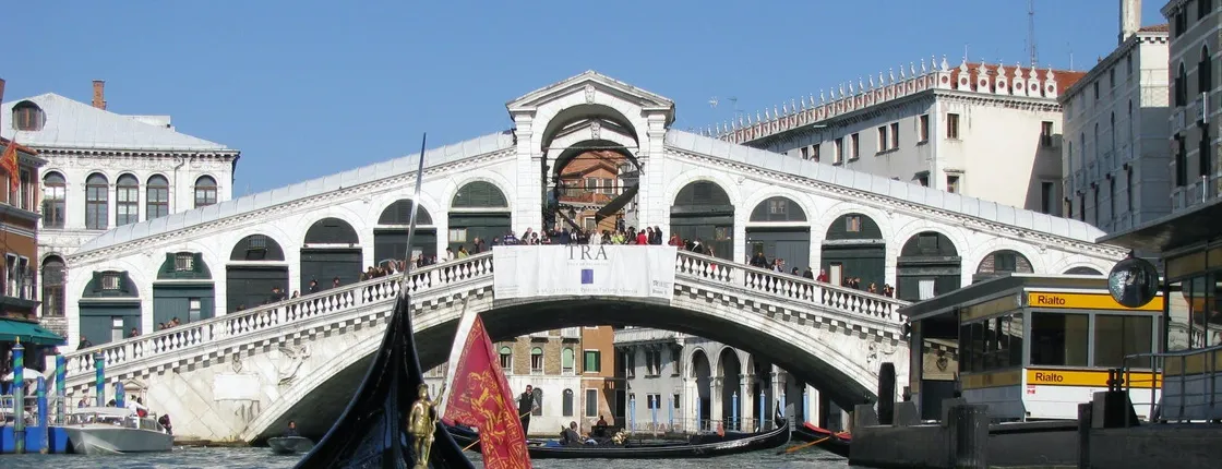 Venice guided excursion from Lake Garda area with boat trip
