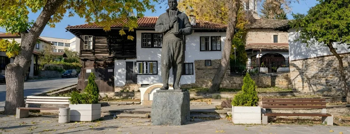 Dryanovo heritage and prehistoric Europe from Veliko Tarnovo