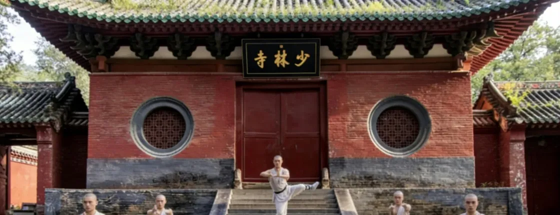 Zhengzhou private cultural tour to Shaolin temple and Longmen Grottoes