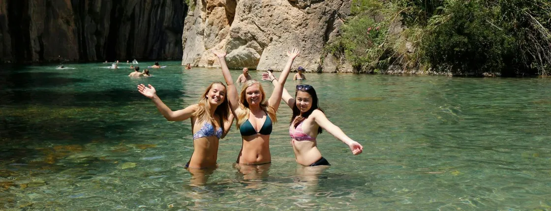 Montanejos thermal springs half-day tour from Valencia
