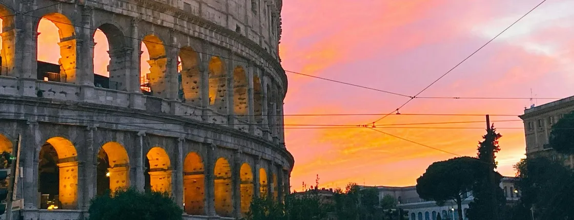 Colosseum experience with Arena and city walking tour