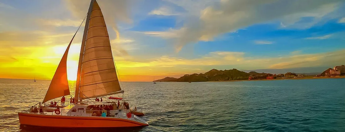 Cabo San Lucas Deluxe Dinner Cruise