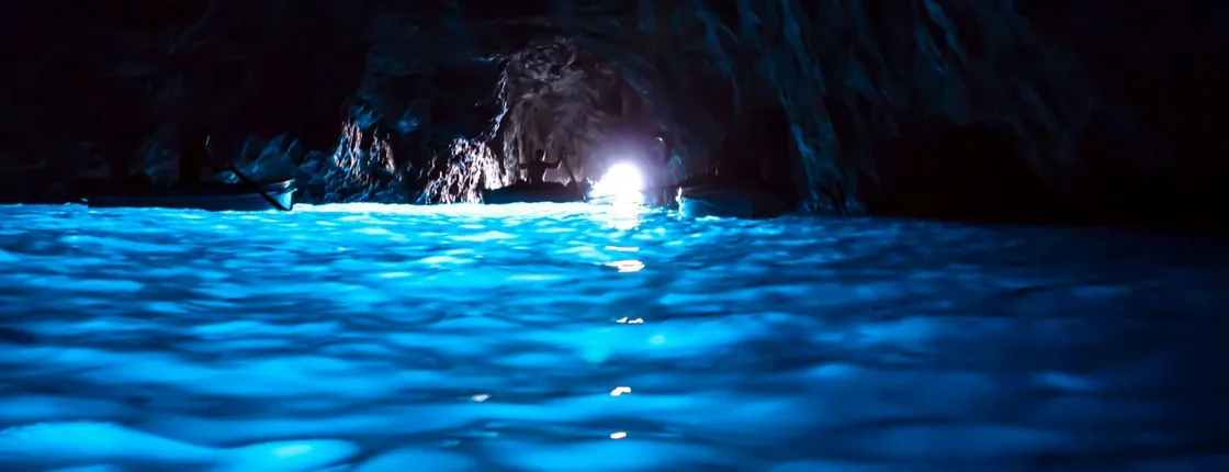 Full-day Capri small boat experience with Blue Grotto