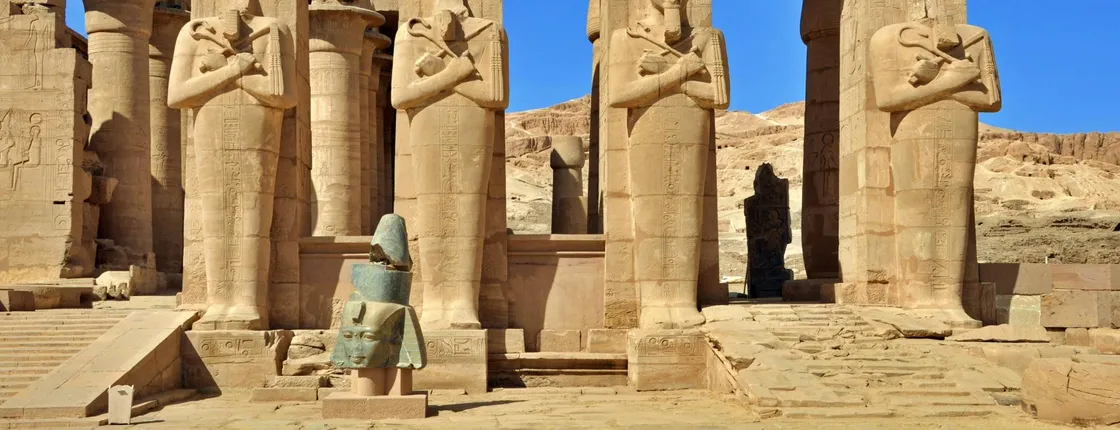 Guided tour of Valley of the Nobles, Medinat Habu and The Ramesseum from Luxor