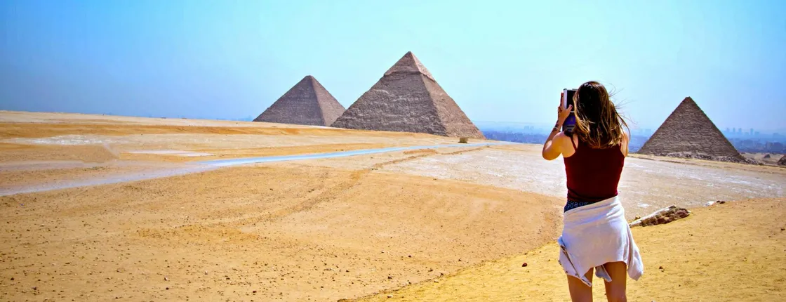 Best of Sharm El Sheikh tour bundle with sea, desert, Cairo and Luxor