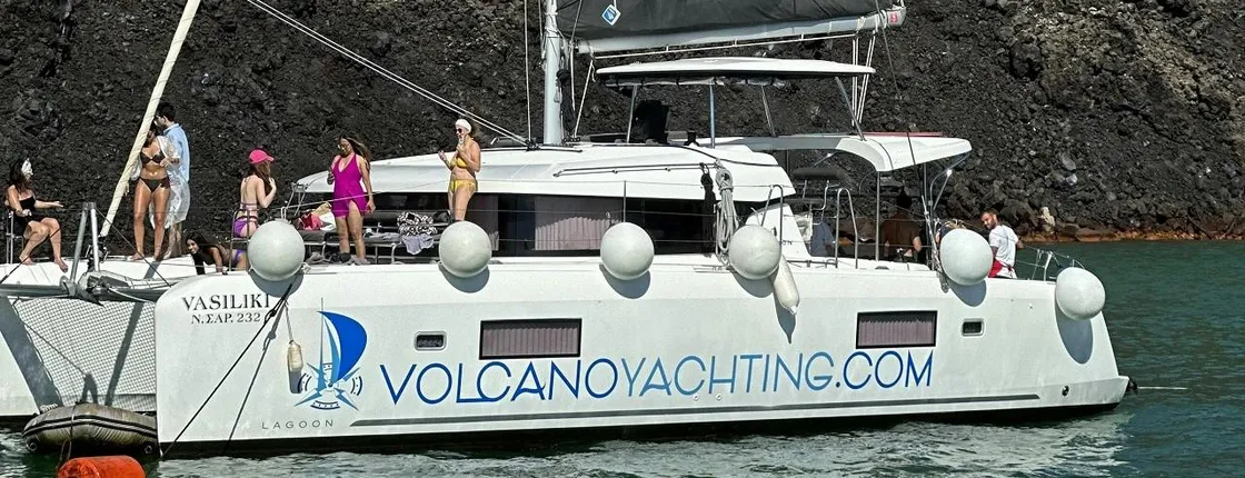 Half-Day Santorini Cruise with Lunch