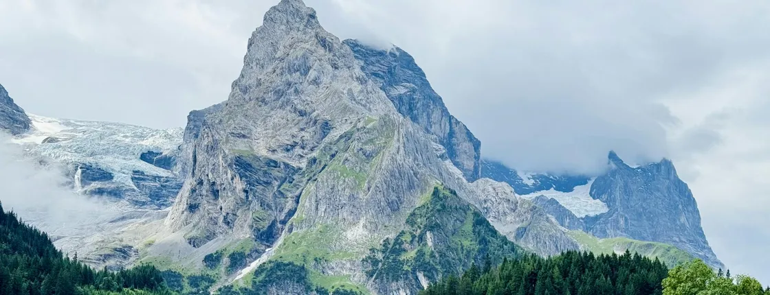 Day tour in e-bike from Interlaken to Rosenlaui Valley