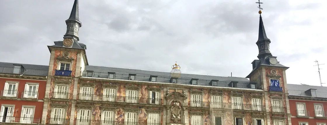 Hidden and historical gems of Madrid exploration game and tour