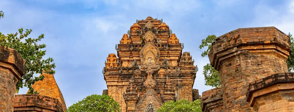 Nha Trang highlights tour with Vietnamese dessert tasting