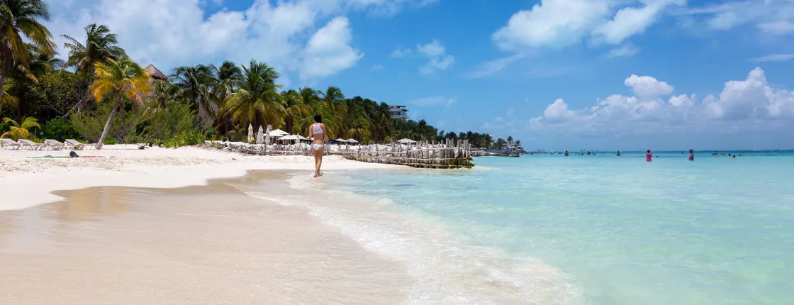 Isla Mujeres catamaran all-inclusive tour from Cancún