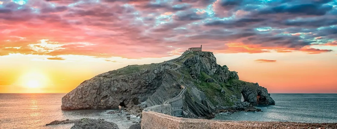 Biscay highlights private tour from San Sebastián