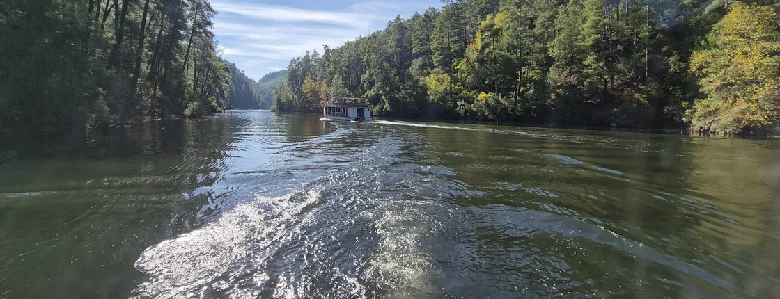 Taurus Mountains adventure with Karacaören Lake boat tour and lunch