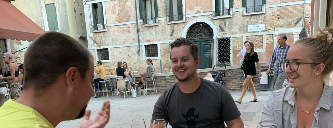 Evening street food and wine tour in Venice