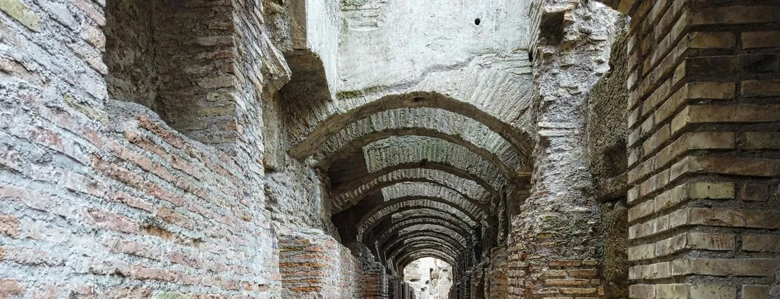Colosseum Underground private tour with Arena Floor, Forum and Hill