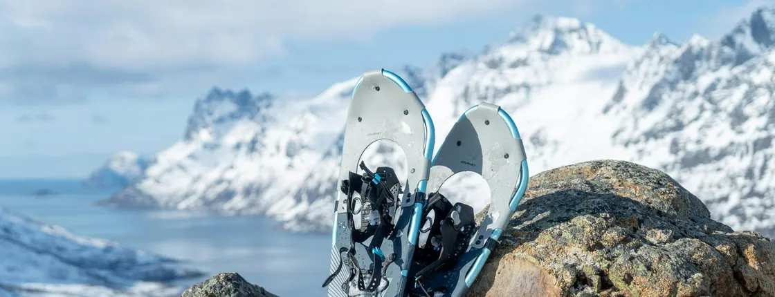 Guided small group snowshoe hike in Tromsø