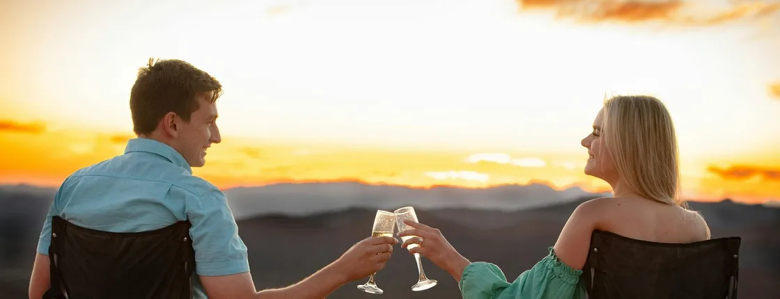 Romantic off-road adventure and picnic in Spring Mountain Range