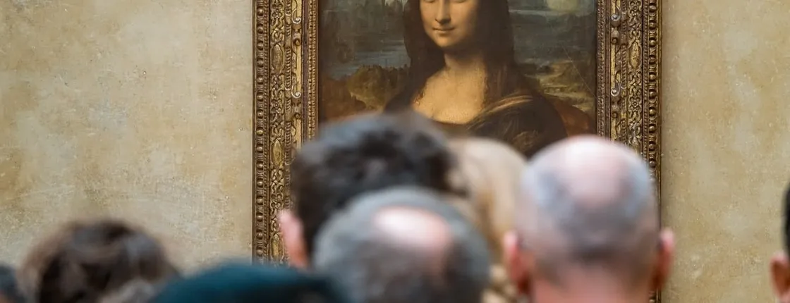 Louvre Museum fast-track ticket with audio tour on mobile app
