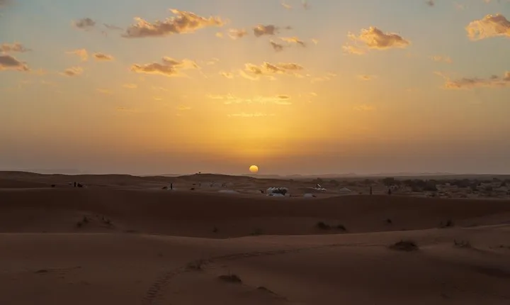 Erfoud Desert Tour, Sunset, Dinner, Camel Ride, Visit the Nomads