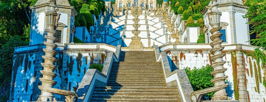 Braga and Guimarães full-day heritage tour from Porto