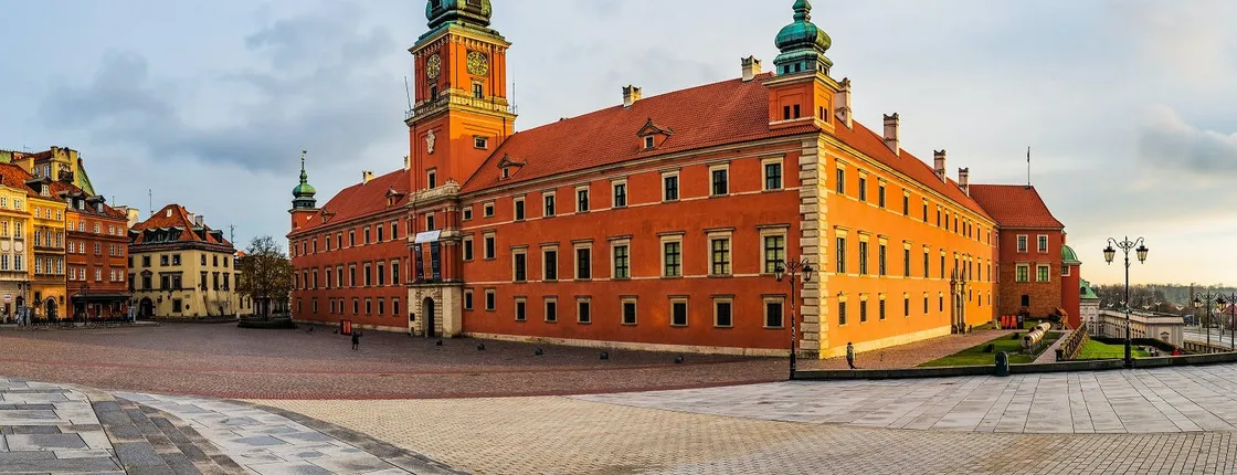 Warsaw in a nutshell private walking tour