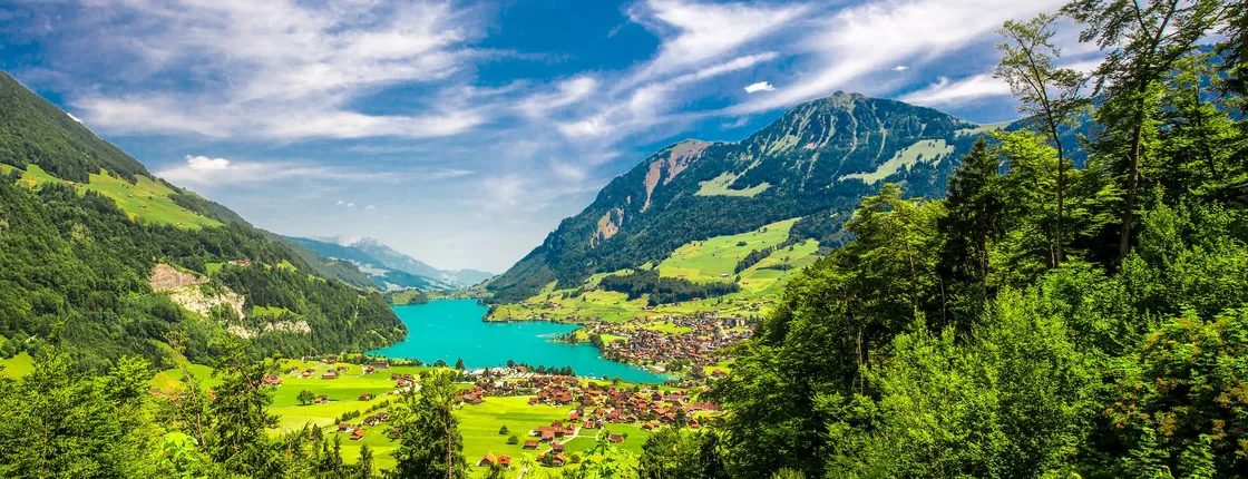 Private day tour to the heart of the Bernese Alps from Zürich